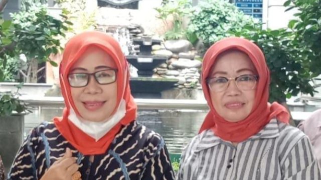 Dr. Sulfianna, S.Sos., M.Si., dan Susanty I Mutia Lagaligo S, S.Sos., M.Si., dosen FISIP UNSA/Ist