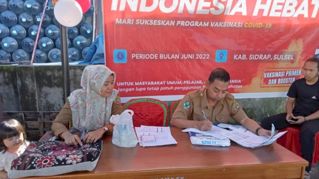 Badan Intelijan Negara (BIN) Sulawesi Selatan (Sulsel) menggelar vaksinasi. Kali ini dilakukan di Kabupaten Sidrap/IST