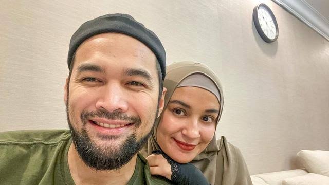 Public Figure yang menunaikan ibadah haji pada tahun 2022 ini Foto: Instagram/@fenny.bauty