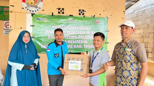 Pegadaian Salurkan Bantuan kepada 27 KK Korban Angin Puting Beliung di Takalar