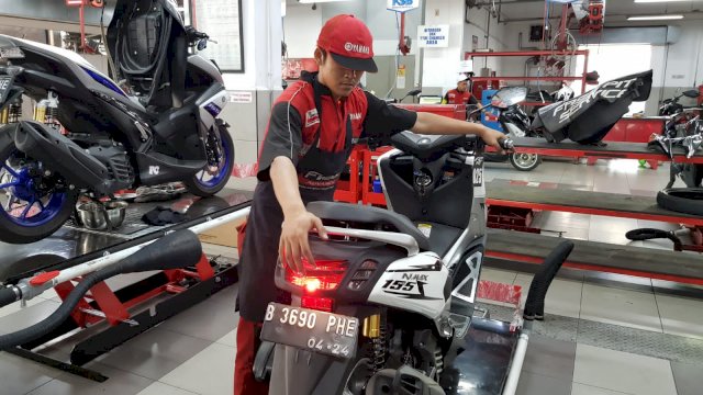 Begini Cara Merawat Aki Motor Yamaha Agar Tetap Awet