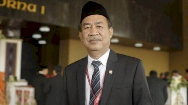 nggota DPR RI Ashabul Kahfi ditunjuk oleh Fraksi Partai Amanat Nasional (PAN) menjabat sebagai Ketua Komisi VIII/INT