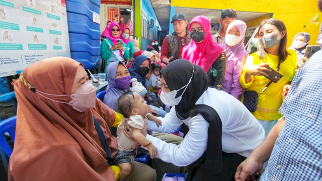 Wakil Wali Kota Makassar Fatmawati Rusdi memantau perkembangan angka stunting di Puskesmas/Ist