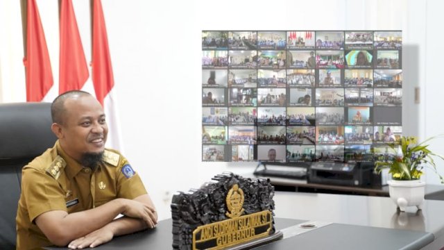 Gubernur Sulawesi Selatan, Andi Sudirman Sulaiman saat menyampaikan arahan secara virtual dalam rangka akselarasi kinerja Dinas Pendidikan Sulsel, Senin (25/7/2022). Foto: dok