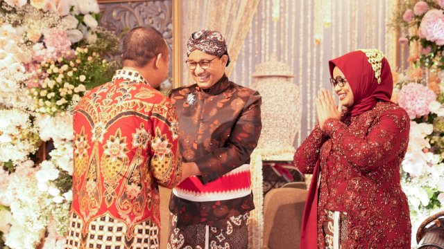 Gubernur Sulsel Andi Sudirman Sulaiman saat menghadiri  pernikahan putri sulung Gubernur DKI Jakarta, Anies Baswedan di Ancol, Jakarta Utara, Jumat malam, 28 Juli 2022/IST