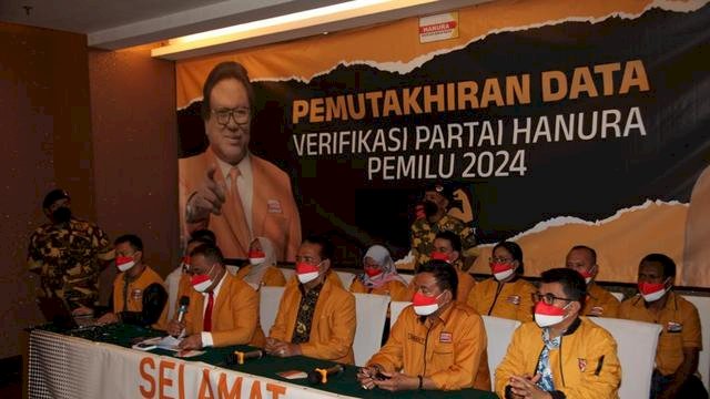 Nyatakan sudah siap 100%, namun Hanura memilih belum mendaftra di hari pertama pembukaan pendaftaran parpol di KPU. Foto: ist