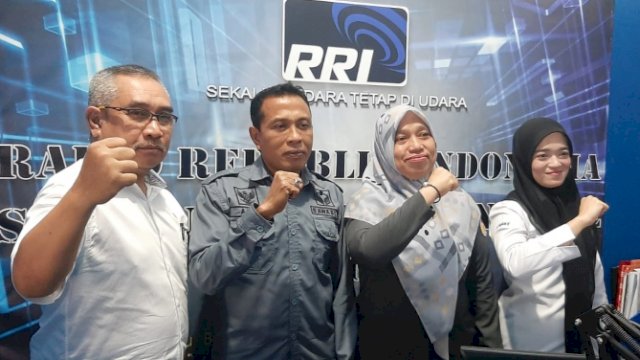 Apresiasi Keterbukaan Informasi, LPP RRI Beri Penghargaan Kepada Bawaslu Bone