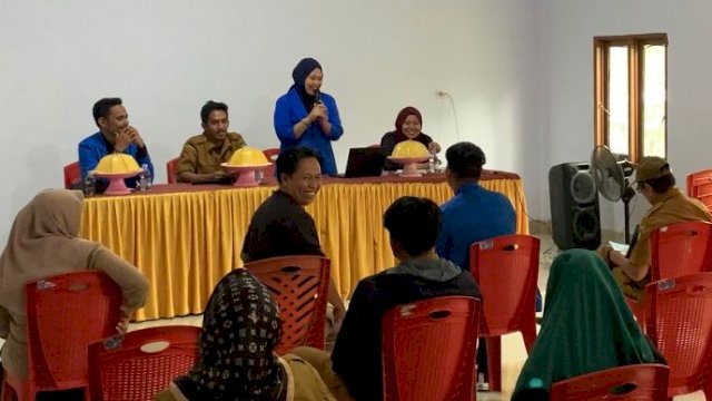 Mahasiswa Unismuh Makassar, Malang, Palu KKN MAs di Maros