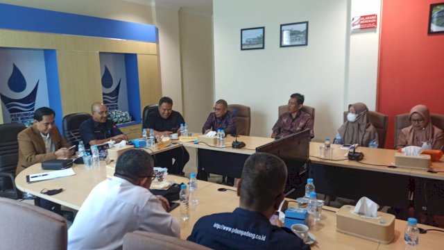 Rombongan direksi PDAM Kota Makassar yang dimpimpin langsung Direktur Teknik, Asdar Ali saat berkunjung di Kota Padang/IST