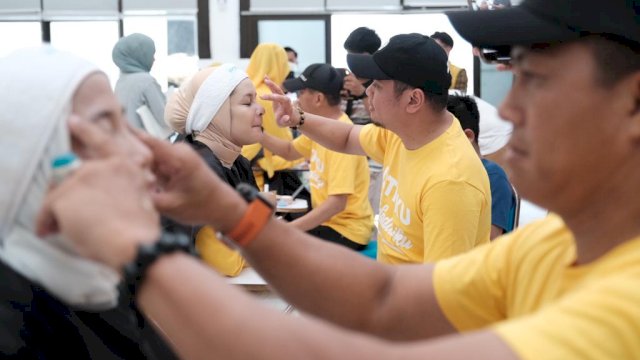 Lomba Make Up Pasangan dalam rangka Peringatan Hari Kesatuan Gerak (HKG) PKK Ke-50 Tahun 2022 yang berlangsung di Baruga Tinggimae, Rujab Bupati Gowa, Sabtu (13/8/2022)/Ist