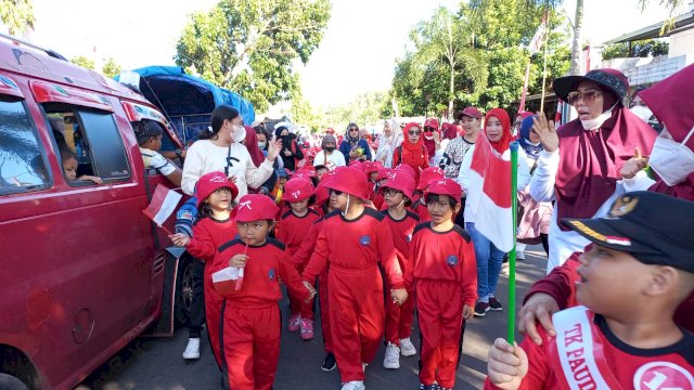 Semarak HUT ke-77 RI, Ribuan Anak Ikuti Gerak Jalan di Lapangan Bili - Bili Gowa