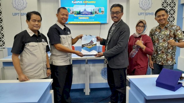 Bosowa School Jajaki Kerjasama dengan Unhas dan UNS Solo
