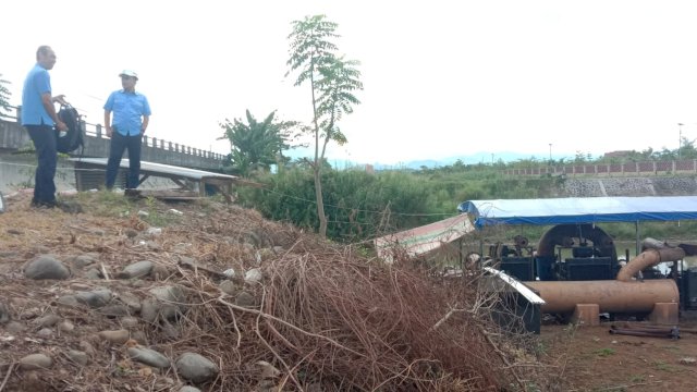 PDAM Makassar mengoptimalkan layanan saat kemarau dengan pompa air baku yang terpasang di Mocongloe dengan kapasitas 600 l/det/IST