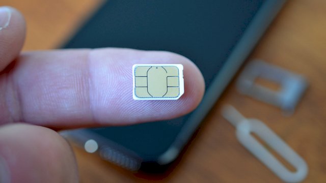 Menkominfo Telusuri Dugaan Kebocoran 1,3 Miliar Data Registrasi SIM Card