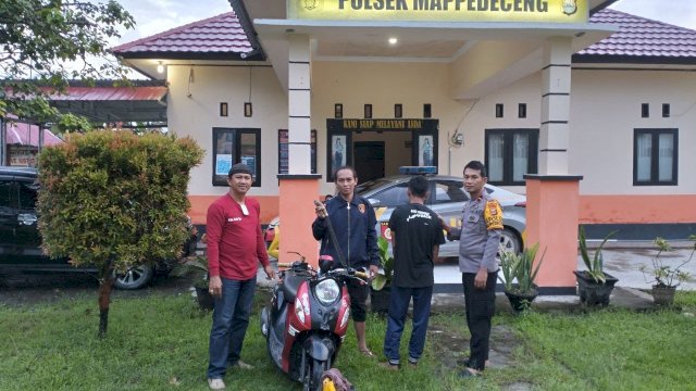 Seorang pemuda bernama Syahril diamankan setelah melakukan aksi pencurian dan pencabulan. Foto: ist