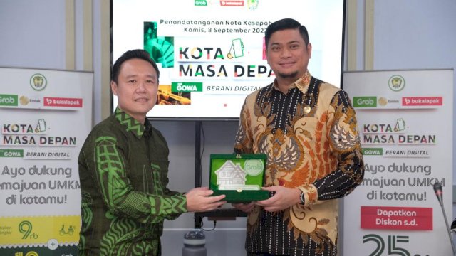 Pemkab Gowa bersama PT Grab Teknologi Indonesia melakukan penandatanganan digitalisasi ecotourism, penggunaan produk dan layanan yang berlangsung di Peace Room A&rsquo;Kio Kantor Bupati Gowa, Kamis (8/9).