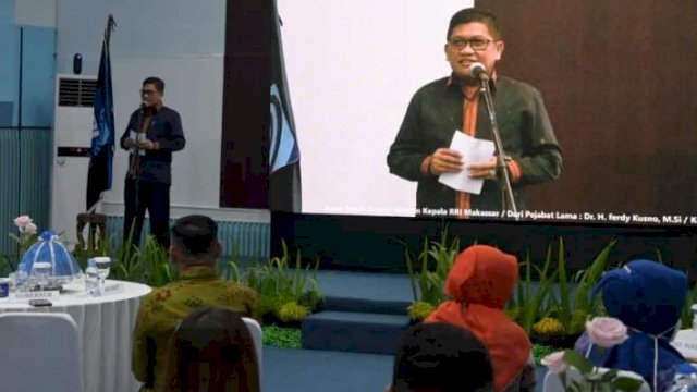Kadis Kominfo Sulsel,  Amson Padolo. Foto: dok