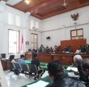 Dihadirkan di Sidang, Saksi Rahmawati Akui Eks Kasatpol PP sebagai Suami