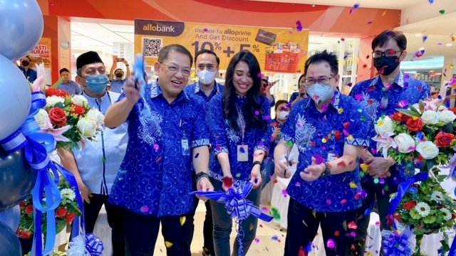 Akselerasi Program Digital, BCA Express Hadirkan Kemudahan Layanan Perbankan Bagi Nasabah