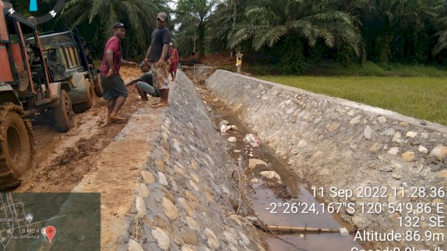 Pemerintah Provinsi Sulawesi Selatan melalui Dinas PUTR tengah melakukan progres rehabilitasi Daerah Irigasi (DI) Angkona/IST