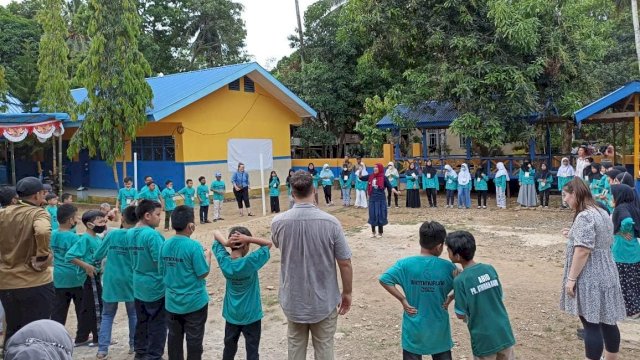 SD Islam Athirah 2 Bukit Baruga menggelar Fieldtrip & English Camp di Dusun Allu Desa Minasa Baji Kecamatan Bantimurung Kabupaten Maros/IST