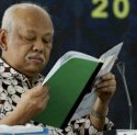 Azyumardi Azra, Profesor dengan Gelar Kehormatan dari Ratu Inggris