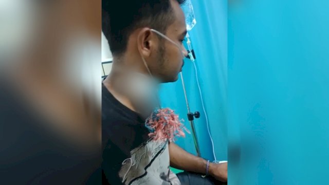 Seorang pria yang belum diketahui identitasnya terkena anak panah busur yang menancap di bagian lehernya/IST