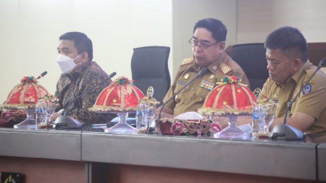 Rapat Evaluasi Capaian Monitoring Center Prevention (MCP) Semester I Provinsi Sulsel, yang digelar di Ruang Rapat Pimpinan, Kantor Gubernur Sulsel, Senin, 26 September 2022/IST
