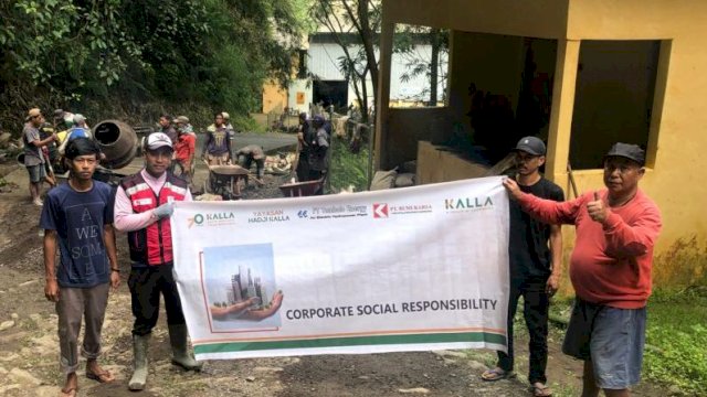 Lewat Program CSR, PT. Tombolo Energy Perbaiki Jalan di Kecamatan Tombolo Pao Gowa  
