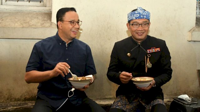Ridwan Kamil dan Anies BAswedan dalam satu kesempatan yang sama. Foto: ist
