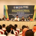 Ketua DPRD Rudianto Lallo Beri Motivasi ke Maba Universitas Handayani