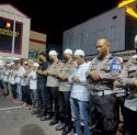 Tragedi Stadion Kanjuruhan, Suporter PSM Makassar dan Polisi Gelar Shalat Ghaib