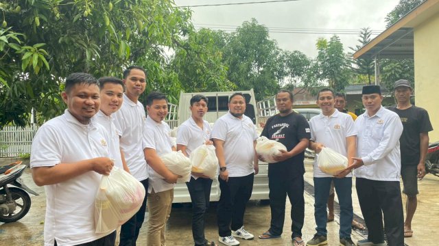 Kadin Gowa Beri Uluran Tangan kepada 2000 Warga Kurang Mampu di Kabupaten Gowa