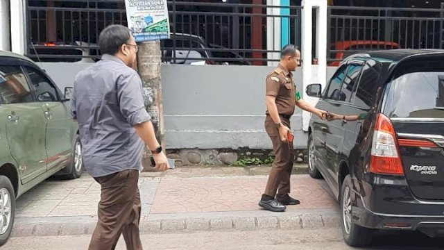 Penggeledahan oleh Kejaksaan Negeri Makassar pada Rabu (12/10/2022) mulai pukul 07.45 Wita di kantor Pasar Butung Makassar/Ist