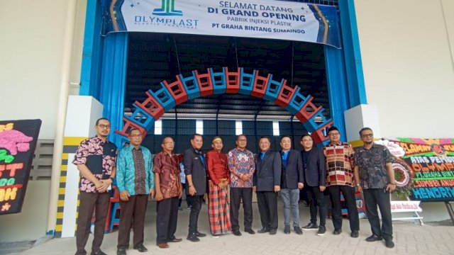 Kurangi Sampah Plastik, Olymplas Produksi Furniture Berbahan Plastik: Labih Hemat dan Elegan