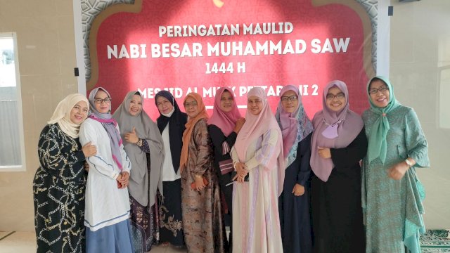 Pererat Silaturahmi, IKA SMANSA 87 Gelar Acara Maulid Nabi di Masjid Al-Mulk 