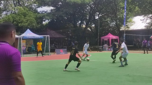 Tournament Futsal Nine Club Vol. XIV Resmi Dibuka, Tuan Rumah Smansel Menang 1-0