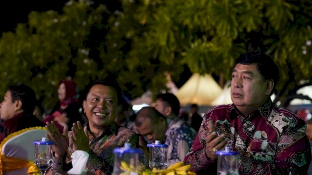 Sekertaris Daerah Provinsi Sulawesi Selatan (Sulsel), Abdul Hayat Gani, di Festival Takabonerate 2022, di Taman Pelangi, Kabupaten Kepulauan Selayar, Minggu malam, 23 Oktober 2022/Ist