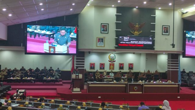 Suasana rapat paripurna, Senin (31/10/2022) malam. Foto: Portalmedia/Al Fath 