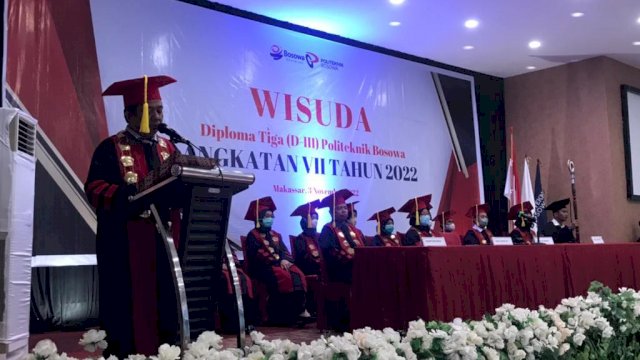 Politeknik Bosowa Cetak Puluhan Alumni D3 Siap Kerja