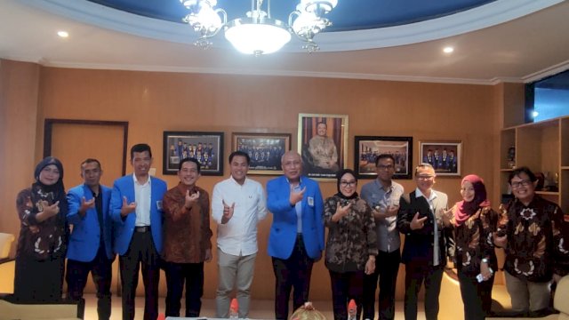 Pertemuan Rektor Unifa dengan Anggota DPR RI dari Fraksi PAN Dapil Sulsel III, Mitra Fakhruddin. Foto: Portalmedia/Al Fath