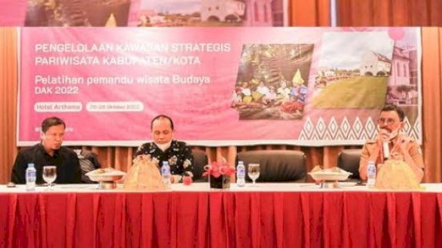 Dinas Pariwisata (Dispar) Makassar melaksanakan Pelatihan Pemandu Wisata Buatan 2022/IST