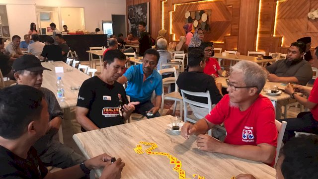 Ika Smansa Makassar Gelar Lomba Domino, Panitia: Ini Khusus untuk Angkatan 87