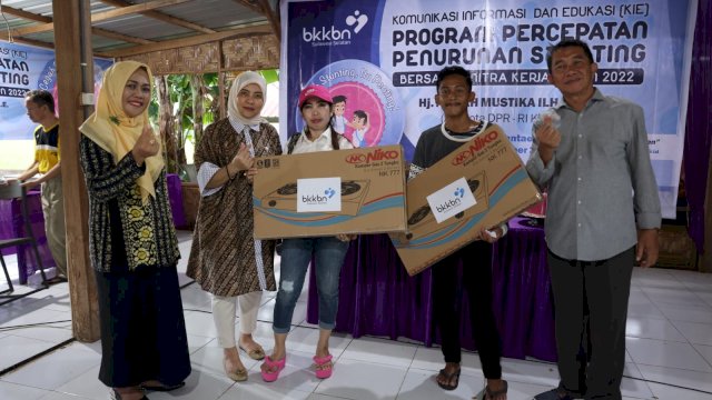 Kegiatan Edukasi, Informasi dan Edukasi (KIE) Program Percepatan Penurunan Stunting bersama Mitra Kerja Komisi IX DPR RI, di Kabupaten Bantaeng, kemarin, Minggu, 20 November 2022.
