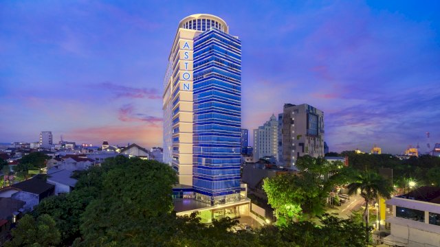 Rayakan Moment Natal dan Tahun Baru di Hotel Aston Makassar, Dapatkan Diskon hingga 40%