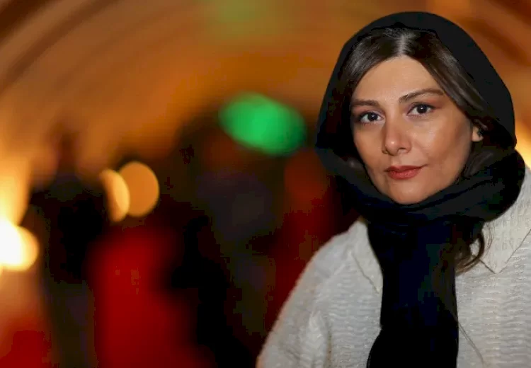 Lepas Jilbab di Depan Umum, Dua Artis Iran Ditangkap