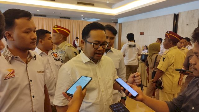 Sekretaris DPD partai Gerindra Sulsel,  Darmawangsyah Muin usai menghadiri Pelantikan Pengurus Tidar Sulsel, di Hotel Claro Makassar, Kamis (24/11/2022). Foto: Portalmedia/Irham