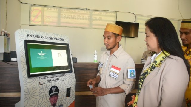 Salah satu akses informasi yang terbuka di Desa Ganra, Soppeng. Foto: ist