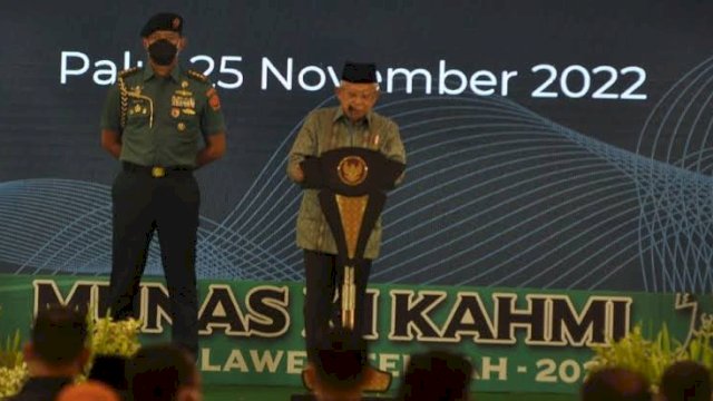 Wakil Presiden Ma'ruf Amin, saat membuka Munas KAHMI XI di Palu.