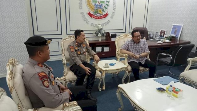 Wakil Ketua DPRD Sulsel, Ni'matullah saat melakukan kunjungan di Polda Sulsel, Jumat (2/12/2022). Foto: ist